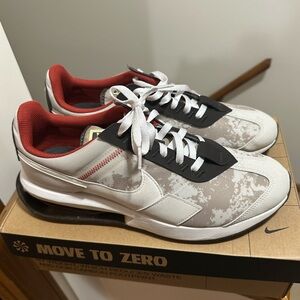 Men’s Nike Air Max size 11 shoes